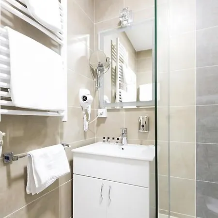 Hotel Avalon Garni Hotel