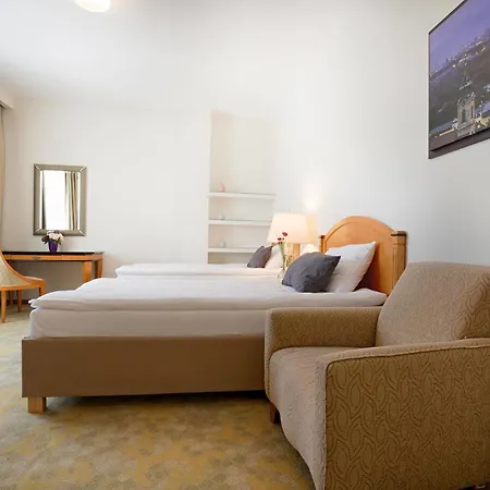 Hotel Avalon Garni Hotel Belgrade
