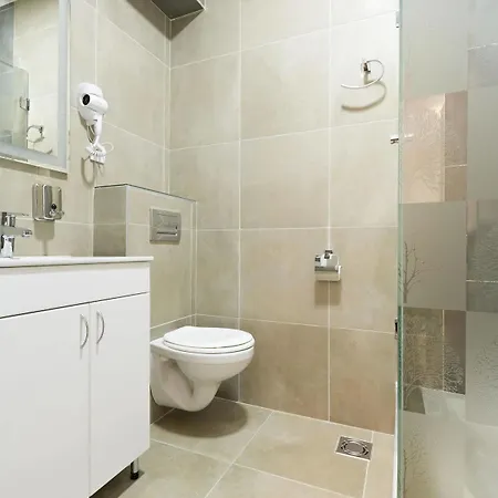 Hotel Avalon Garni Hotel